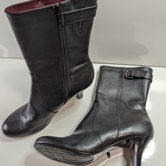 Tommy Hilfiger Leather Boots with heel, size 8 - Picture 4 of 10